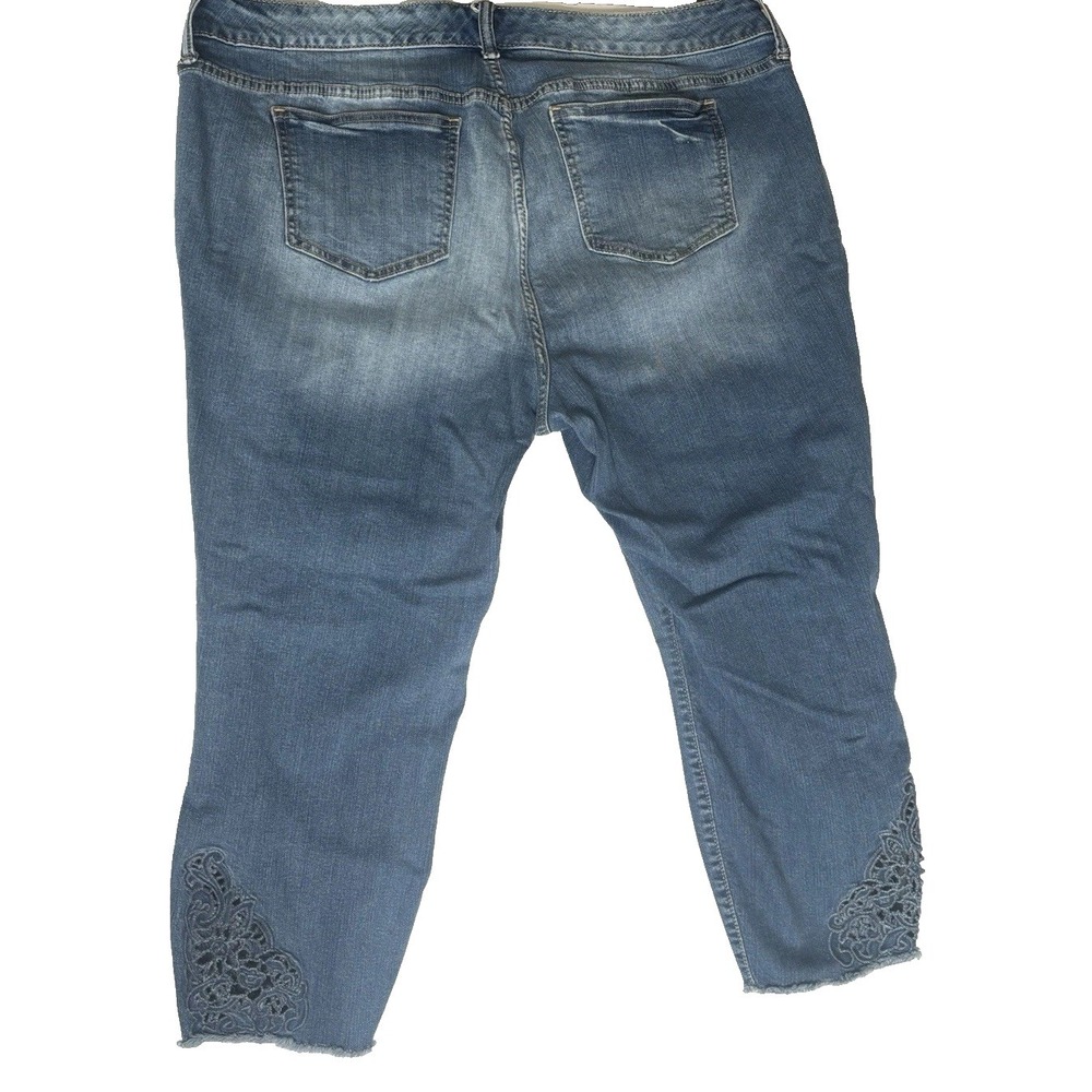 Torrid Skinny Jeans Womens 20 Blue Medium Embroidered Eyelet Raw Hem Stretch - Picture 4 of 13